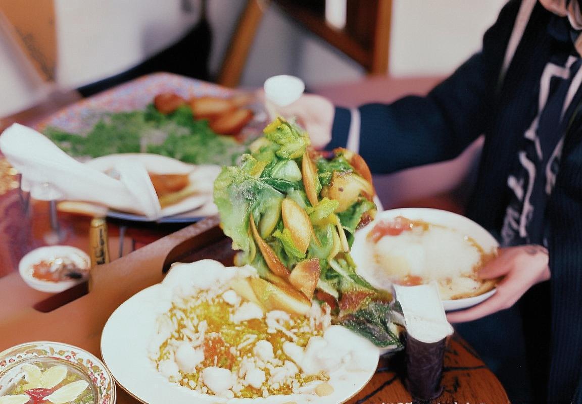 1998世界杯预选日韩对决：战术对决与亚洲足球里程碑(图2)